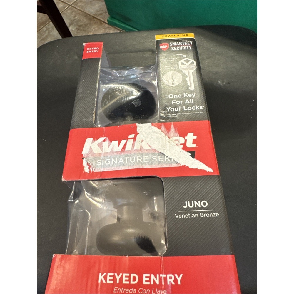 Kwikset Signature Series SmartKey Knob Keyed Entry‎ Venetian Bronze 97402-737